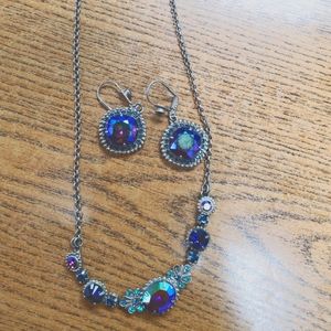 Sorrelli earrings and necklace